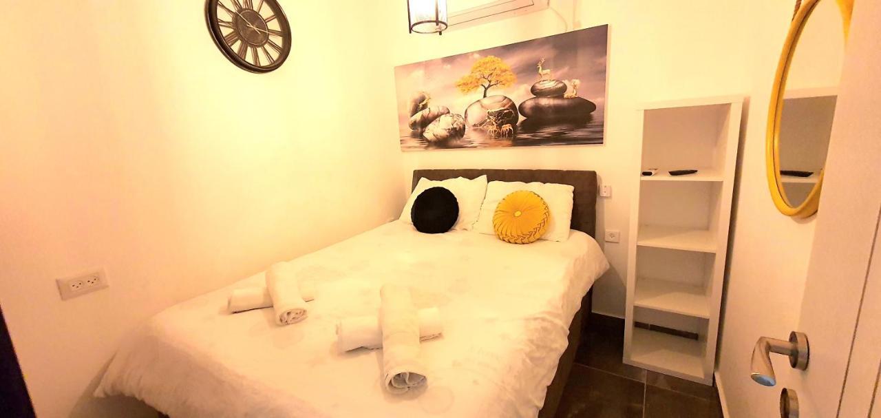 Barak Royal Suites Vip 46 - חמש דקות מהים ומהטיילת Ейлат Екстериор снимка