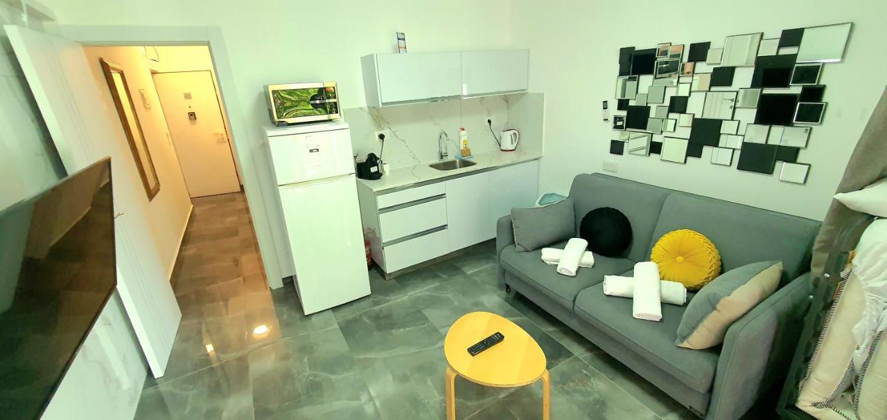 Barak Royal Suites Vip 46 - חמש דקות מהים ומהטיילת Ейлат Екстериор снимка