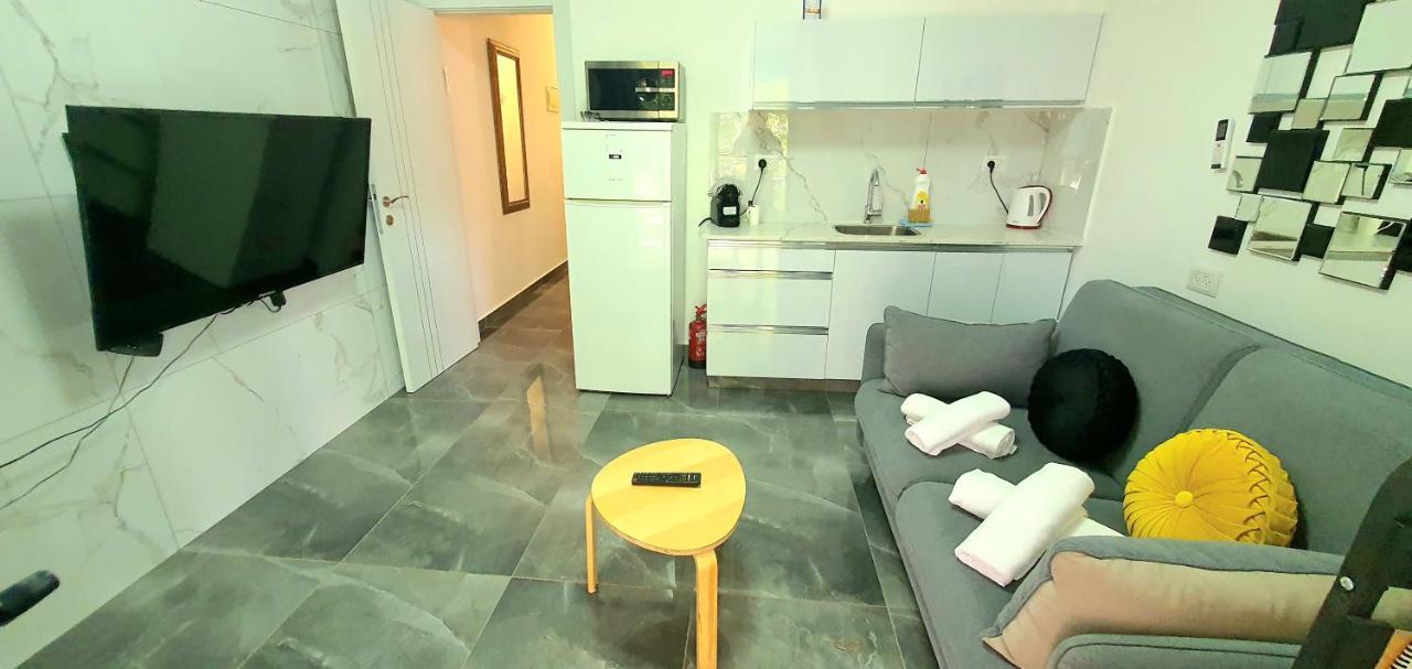 Barak Royal Suites Vip 46 - חמש דקות מהים ומהטיילת Ейлат Екстериор снимка